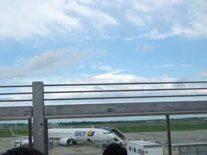 茨城空港へ。茨城県水戸市の自然素材にこだわった平屋なら鈴木建装