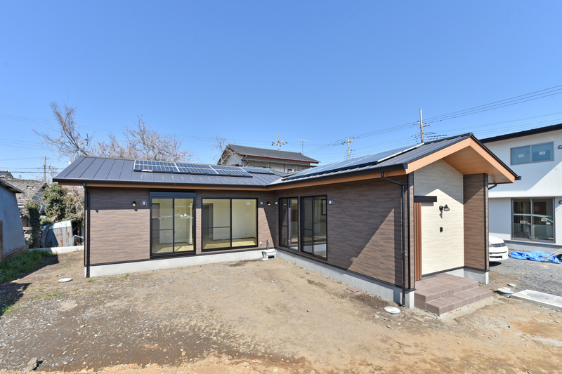 住み心地いいL字型の平屋の家