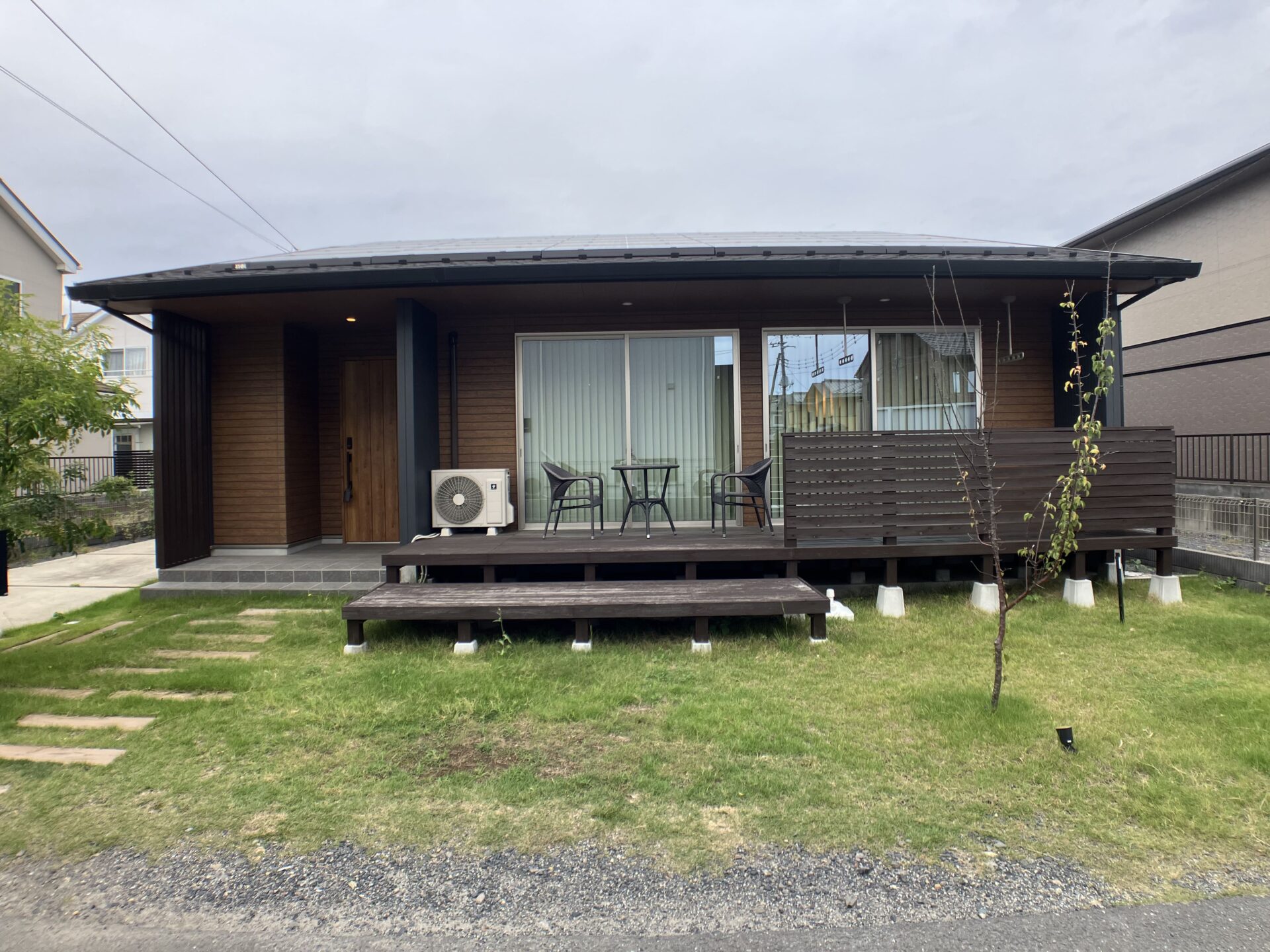 お客様に人気の落ち着いた外観